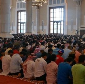 How to perform ghusl yawm jumat, how to perform ritual bath on friday, how to perform bath on friday, how to perform friday bath, how to bath for in preparation for jumat, friday bath for new muslim, what does a new muslim need to do before going to jumat, Best online Islamic platform to learn ghusl yawmul jumat, What is yawm jumah, causes of ghusl yawmul jumah, conditions of ghusl , why should i perform ghusl before going to jumat, islamic tips about ghusl yawm jumat, types of bath in islam, benefits of ghusl yawm jumah