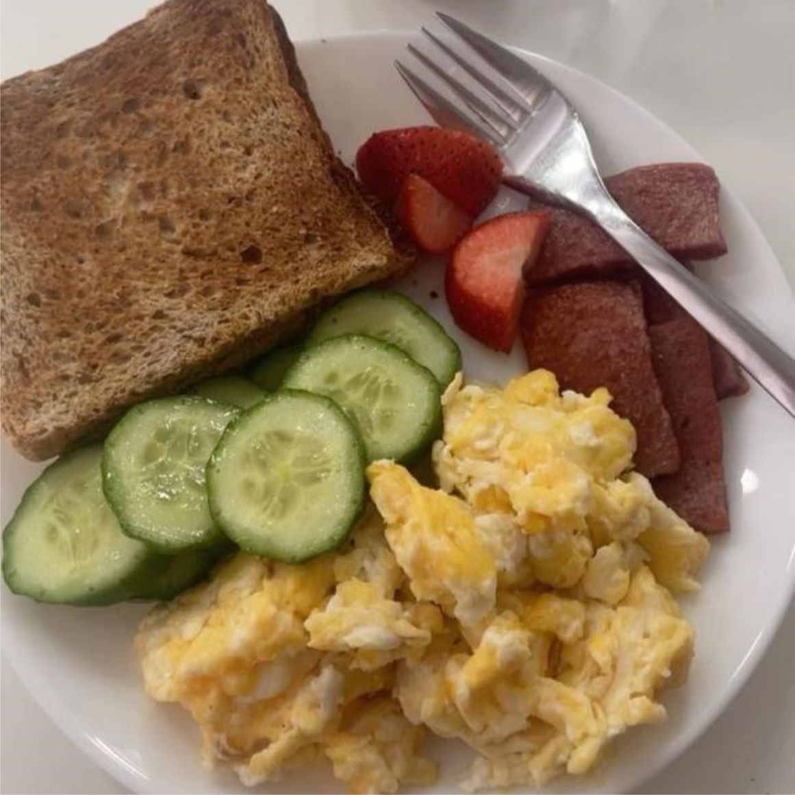 best prayer to do before eating, best thing to say before eating, what does prophet muhammad say before eating