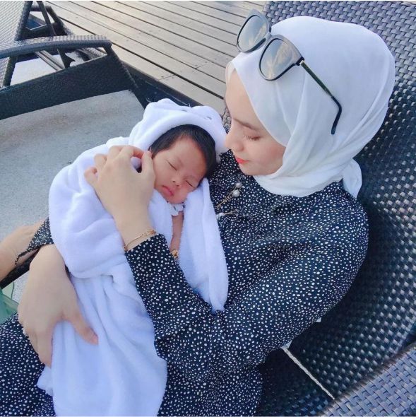 How to perform ghusl nifas, how to perform postpartum bath, how to perform bath in islam, how to perform bath after child birth, how to bath for one's wife after postpartum bleeding, bath for new muslim after postpartum bleeding stops, what does a new muslim need to do after childbirth, Best online Islamic platform to learn ghusl nifas, What is ghusl nifas, causes of ghusl nifas, conditions of ghusl nifas, why should i perform ghusl nifas, islamic tips about ghusl nifas, types of bath in islam, benefits of ghusl nifas, importance of ritual bath after postpartum bleeding stops, how to perform ritual bath after postpartum bleeding stops, how to perform islamic ritual bath after childbirth, how to perform ghusl after postpartum bleeding stops, types of ghusl, ghusl after postpartum bleeding stops, ghusl after postpartum bleeding, ghusl after childbirth bleeding stops, ghusl after bleeding stops, ghusl in islam, best online madrasah to learn ghusl nifas, bath after postpartum bleeding, ghusl nifas