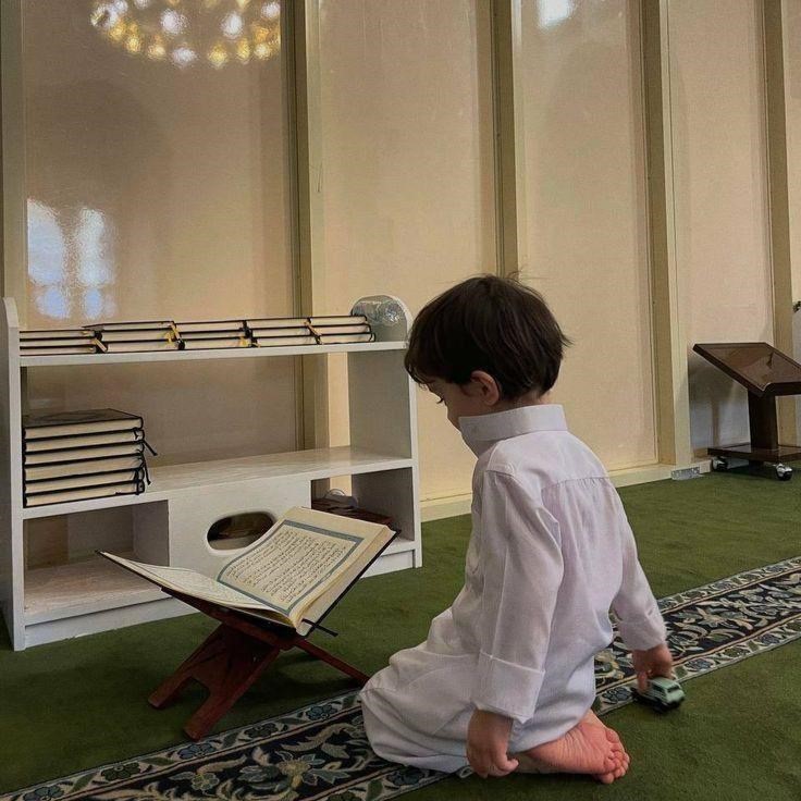 best alfa to teach you quran recitation, top best islamic cleric to learn arabic reading, best online madrasah to teach you how to read quran in Lagos, Abuja, Nigeria, Africa, South africa, Canada, United kingdom, Dubai, America, Saudi arabia, United state, United arab emirate, North america, Europe country, Mecca.