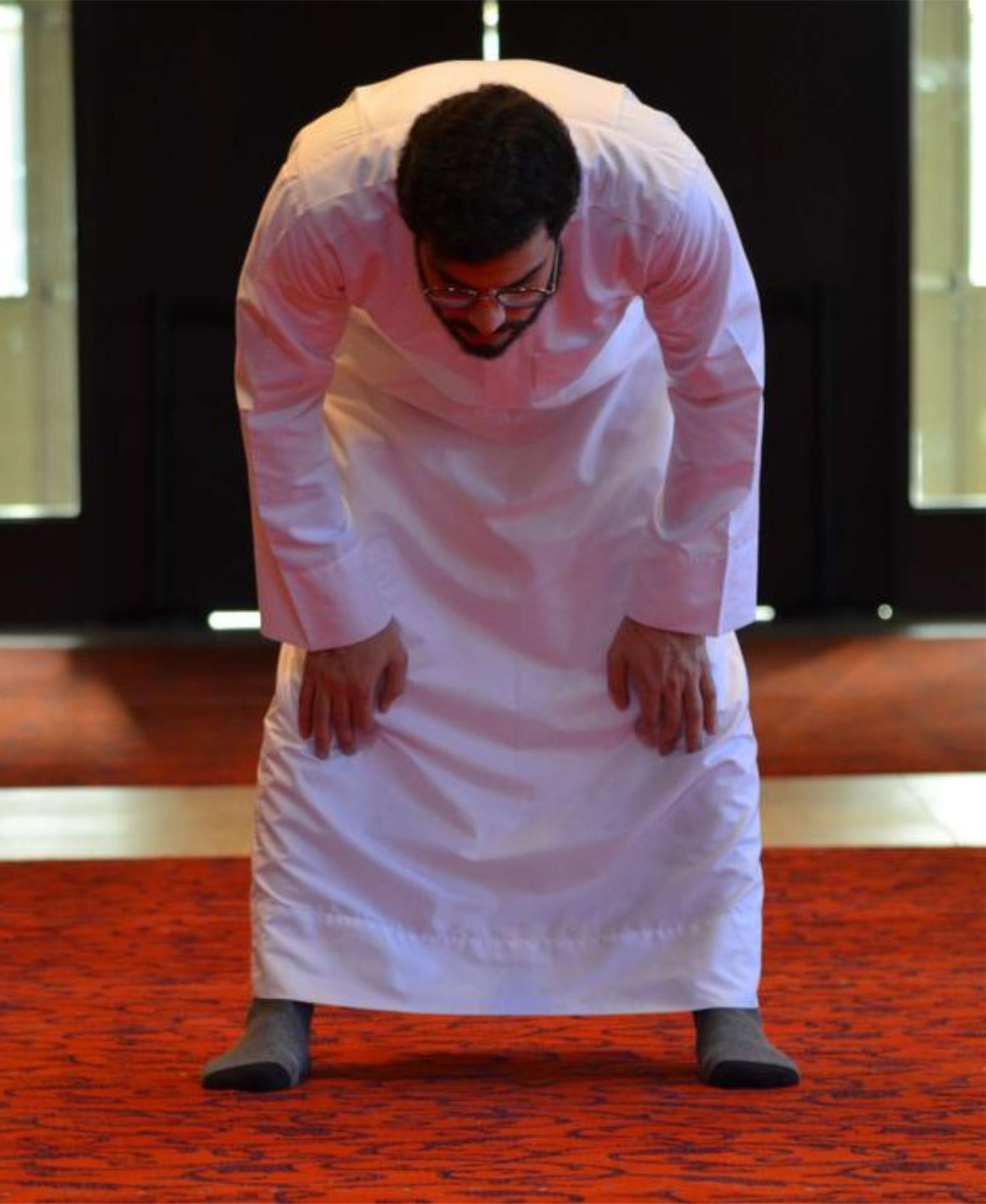 what to say in rukuh, best position for bowing on prayer, how to bow in solat, steps of prayer